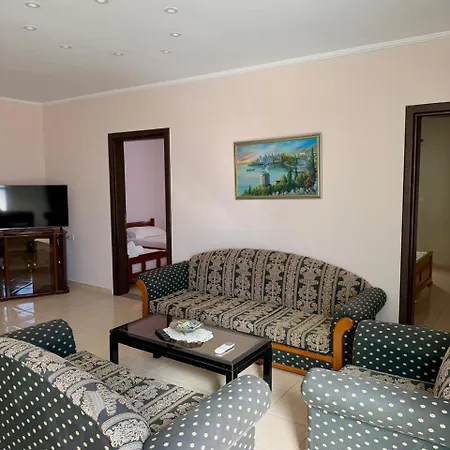 Vesa Apartamento Sarandë